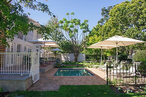 Rozenburg Guesthouse