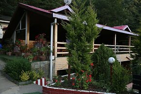 Oakwood Hamlet Resort - Shoghi - Shimla