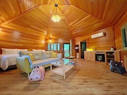 Senboard Manor