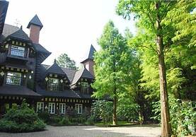 Senboard Manor