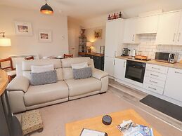 Daffodil Apartment