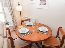Daffodil Apartment
