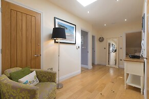 7 Sandy Lane