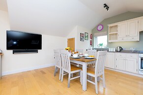 7 Sandy Lane