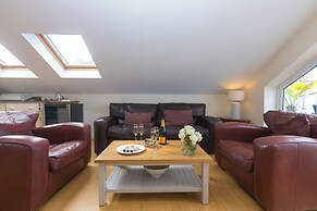 7 Sandy Lane