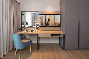 Citadines Roces Quezon City