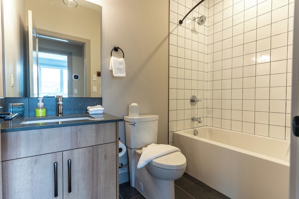 Basecamp Suites Revelstoke