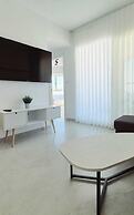 SHaYaSH apartments Leonardo Bat-Yam