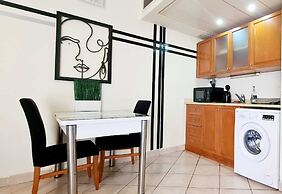 SHaYaSH apartments Leonardo Bat-Yam