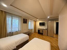 Grand Hotel Kapan