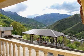 Grand Hotel Kapan