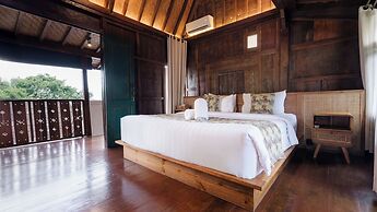 Canggu River House Villa by Betterplace