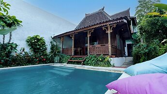 Canggu River House Villa by Betterplace