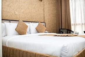 Astorian Grand Hotel