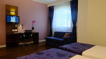 FEZ INN Hotel