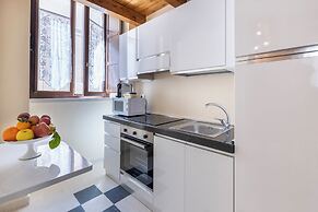Saint George's House Apartments & SPA