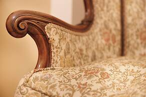 Saint George's House Apartments & SPA