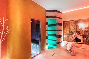 Saint George's House Apartments & SPA
