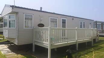 Lovely 3-bed Caravan in Skegness
