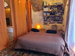 CasaRosada Wellness Guest House