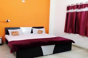 Goroomgo New Ashiyana Palace Varanasi