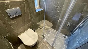 Gabriel Apartments - Stone Suits JEM City Center