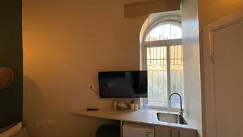 Gabriel Apartments - Stone Suits JEM City Center