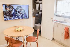 Gabriel Apartments - Stone Suits JEM City Center