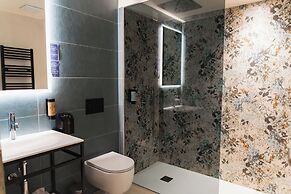 Hotel Lonca