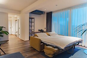 Hotel Lonca