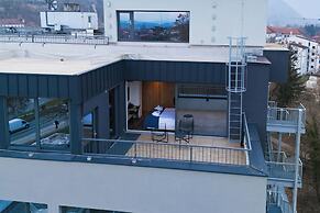Hotel Lonca