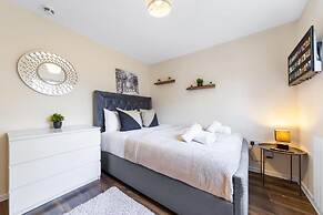 Stunning Double Bed Room In Isleworth TW7