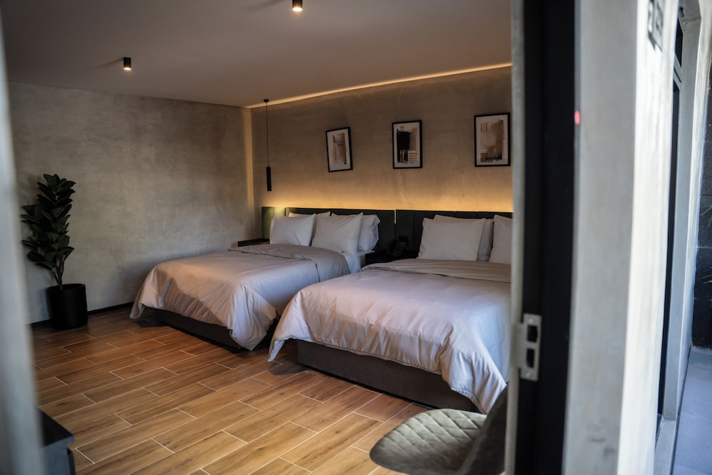 Hotel Alcalá Expo
