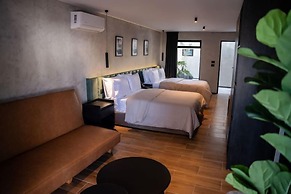 Hotel Alcalá Expo