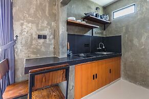 Modern Industrial Apartment-Umalas