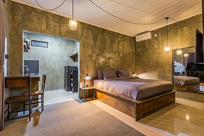 Modern Industrial Apartment-Umalas