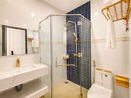 Arina Luxury Hotel - Vincom Tay Ninh