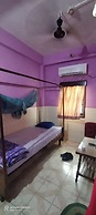 Goroomgo Central Guest House Agartala