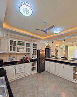 AYAA APARTMENT