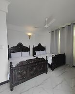 AYAA APARTMENT