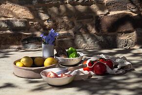 Under the Linden Tree Tinos