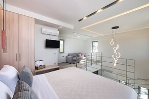 Heliades Residence
