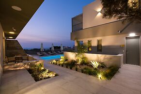 Heliades Residence