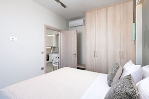Heliades Residence