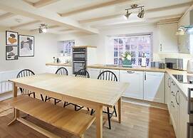 Host Stay Middle Farmhouse