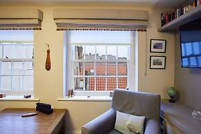 Host Stay Spyglass 1708