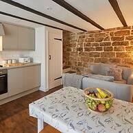 Host Stay Dolphin Cottage 1736