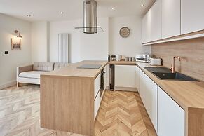 Host Stay Abbey Hus
