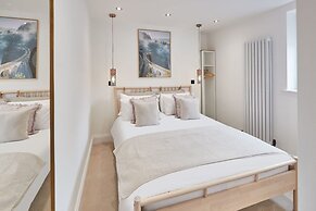 Host Stay Abbey Hus