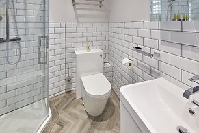 Host Stay Bellevue Apartment 2